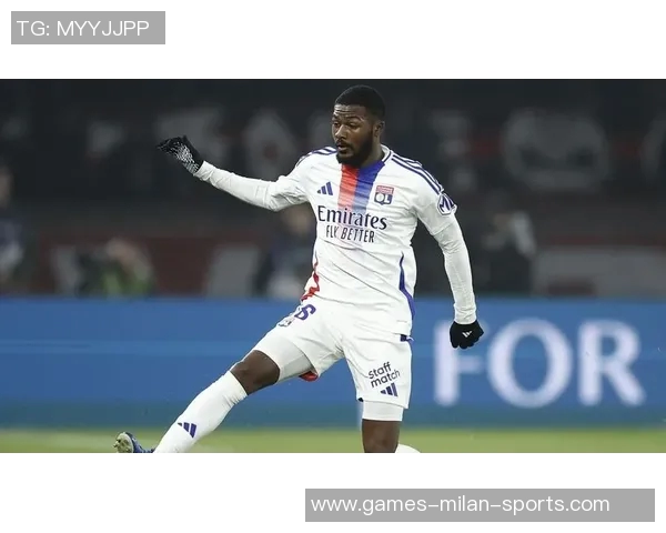 卡马拉或冬窗离队巴黎后卫引里昂关注 卡马拉或冬窗离队巴黎后卫引里昂关注